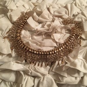 Beautiful gold necklace ♥️